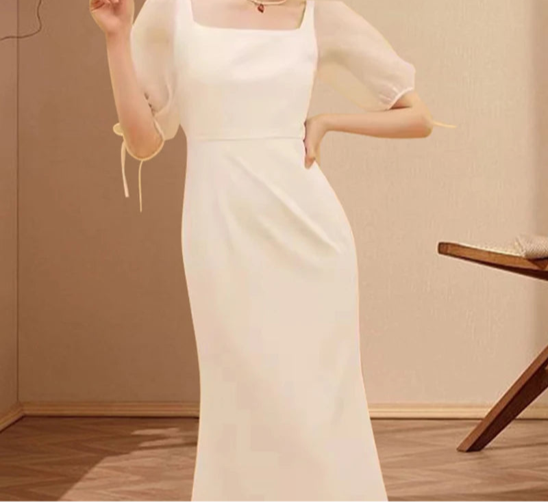 方領緞面輕婚紗/簡約修身甜美短袖拉鍊新娘晚禮服