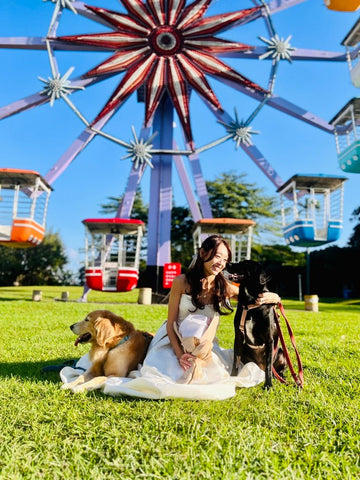牽著毛小孩去拍婚紗！寵物友善婚紗怎麼挑？這幾款好走跳又不怕髒 - WeddLin 輕婚紗