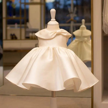 簡約甜美花童禮服｜1 - 6 歲抓周、婚禮花童裝 - WeddLin 輕婚紗