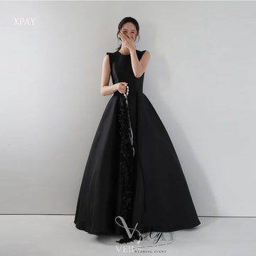 韓系復古緞面圓領輕婚紗｜客製婚紗、自助婚紗外拍與小型婚禮推薦