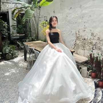 黑白撞色簡約A字韓系婚紗/ 拍攝禮服/ 無肩帶落地裙/ 綁帶/拉鍊背/ 可客製款