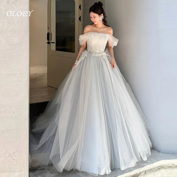 糖果色一字領輕婚紗｜weddlin 客製婚紗・戶外婚禮與自助婚紗推薦