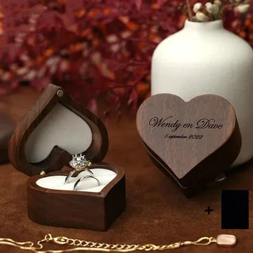 雕刻訂製愛心核桃木戒指盒/適用於婚禮首飾盒收納/求婚結婚禮物