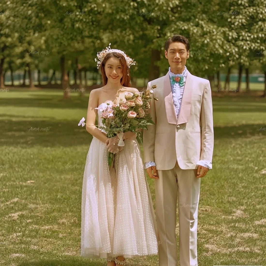 法式復古平口長袖輕婚紗｜韓系簡約客製婚紗｜自助婚紗與外拍推薦 WeddLin