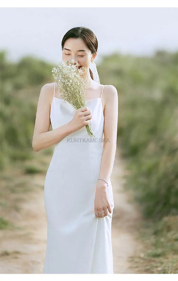 法式白色緞面吊帶新娘婚紗照長禮服/優雅性感露背簡約舞會晚會拖尾馬甲