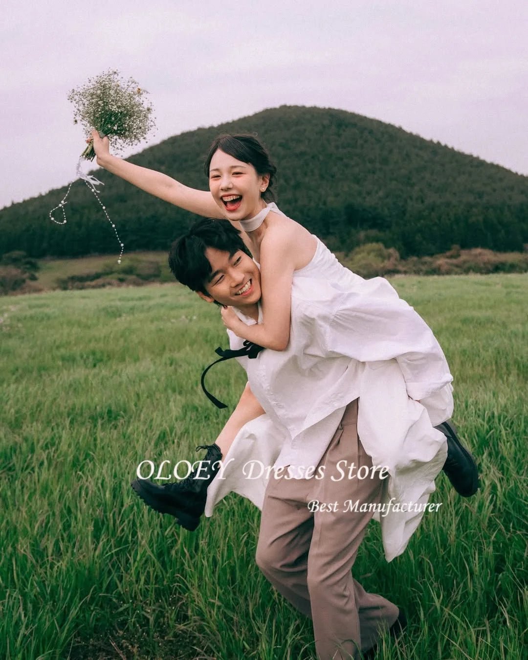 韓系簡約A字禮服/ 無肩帶 拍攝 婚禮/ 花園婚禮/ 白色長款婚紗 - WeddLin 輕婚紗