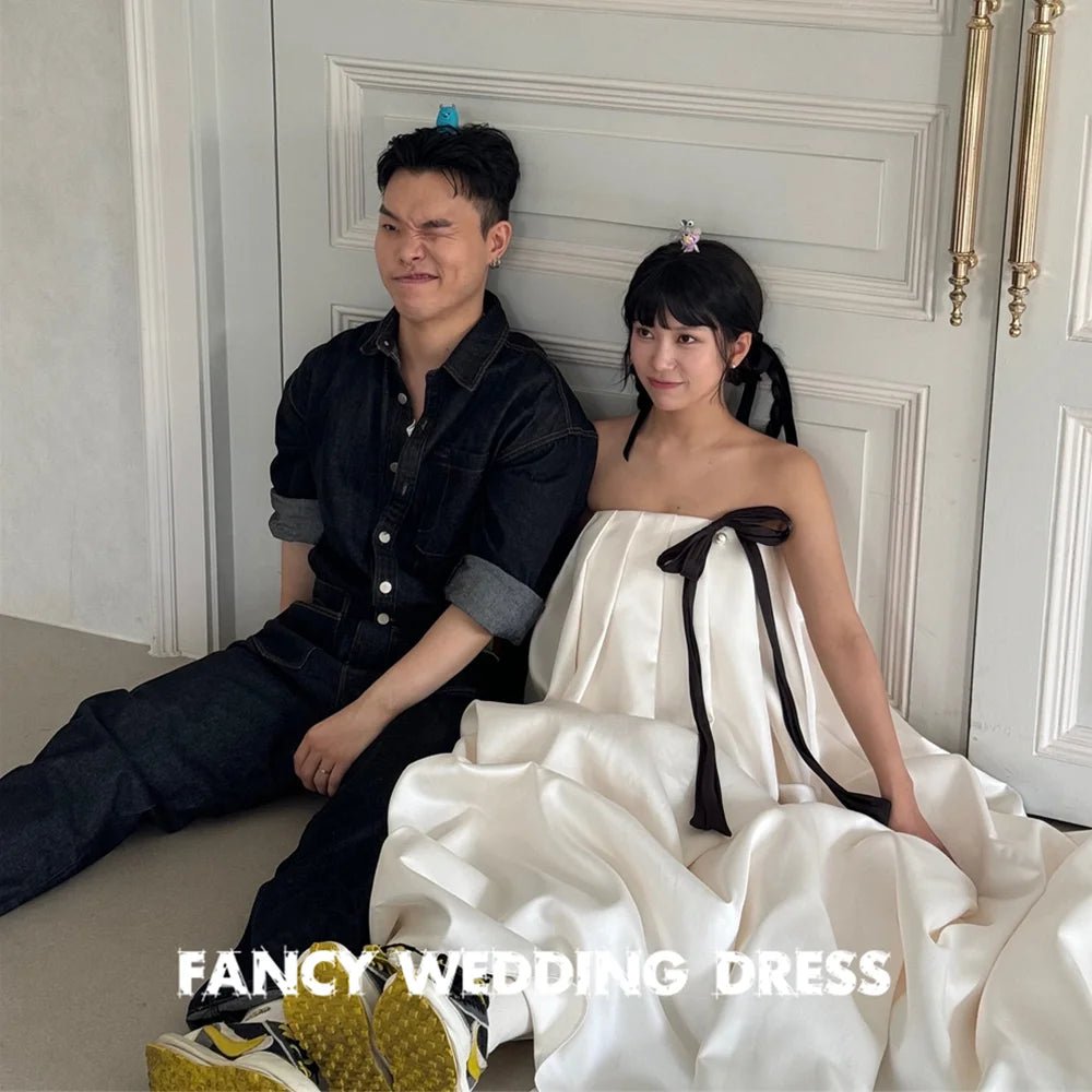韓國露肩婚紗/A字形緞面新娘禮服拍照/無袖及地長款/定制 - WeddLin 輕婚紗