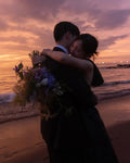 黑色高領A字蝴蝶結婚紗/ 無袖可訂製/ 拖地長款 - WeddLin 輕婚紗
