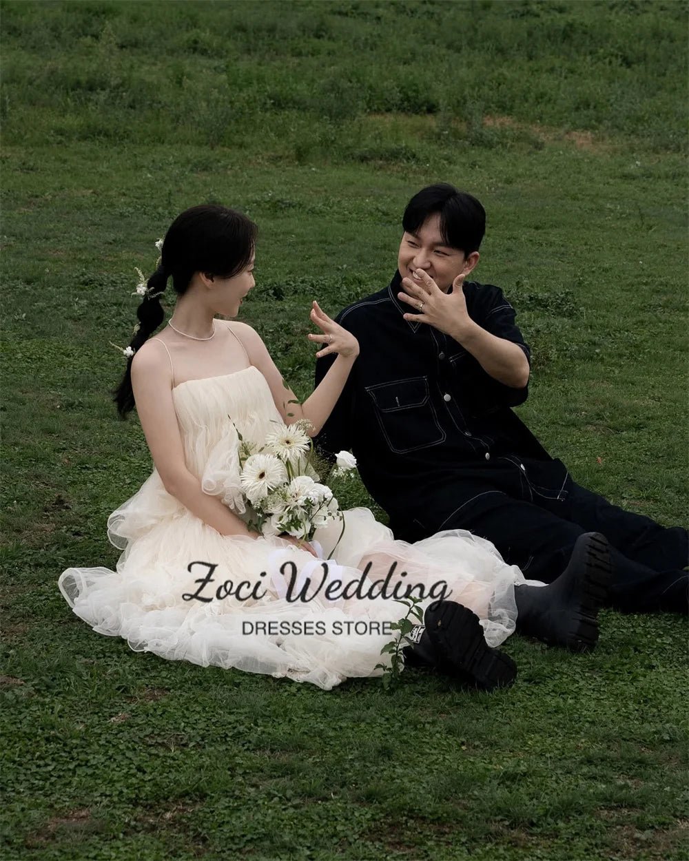 細肩帶晚禮服 /多層褶皺/ 韓國婚禮接待服 /拍攝訂製/ A 字型新娘禮服 - WeddLin 輕婚紗