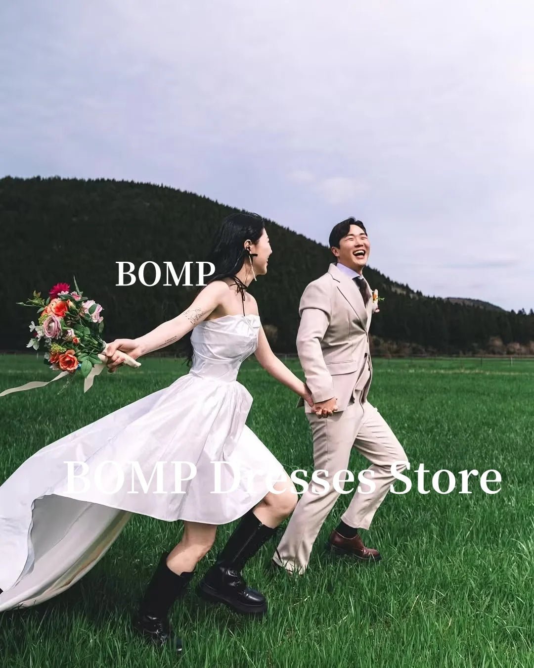 韓國婚紗/拖地袖A字無袖新娘禮服/定制 - WeddLin 輕婚紗