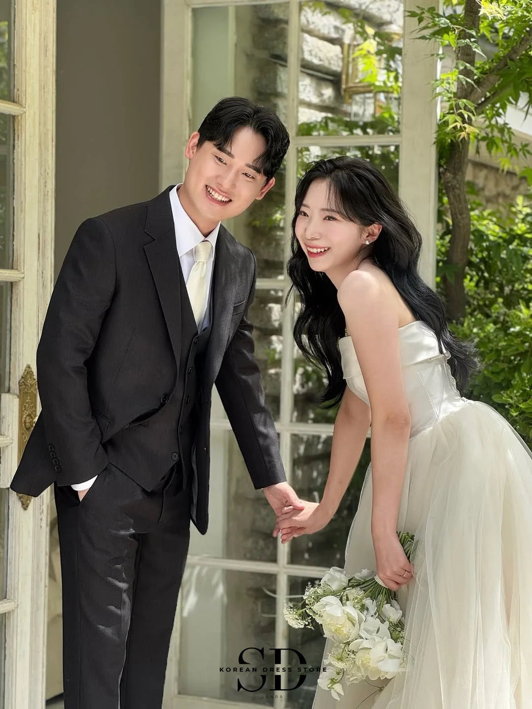 韓系復古泡泡袖 A - Line 輕婚紗｜柔軟網紗、客製訂製婚紗 - WeddLin 輕婚紗