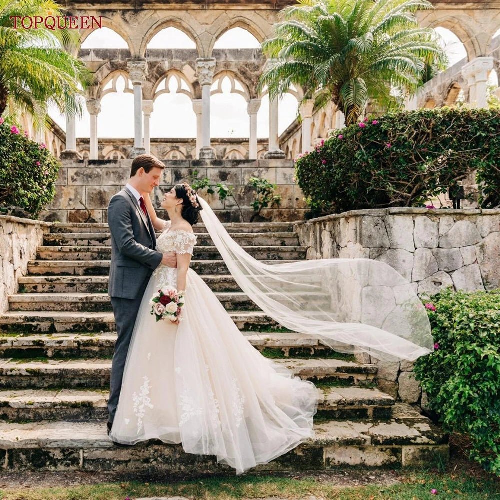經典新娘婚紗頭紗/單層柔軟婚禮長頭紗/帶梳子婚紗/配件素紗/黑紅色 - WeddLin 輕婚紗