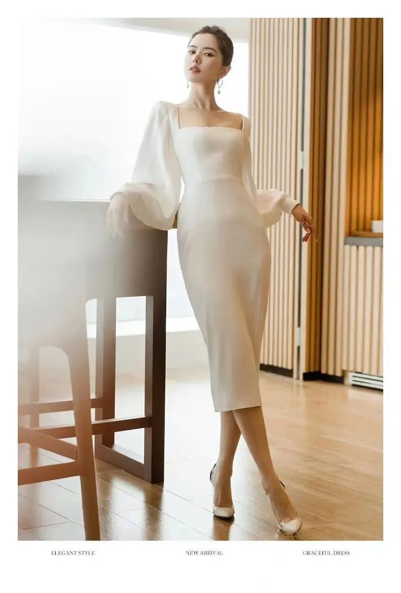 米白色圓領長袖修身婚紗｜中長版簡約新娘禮服 - WeddLin 輕婚紗