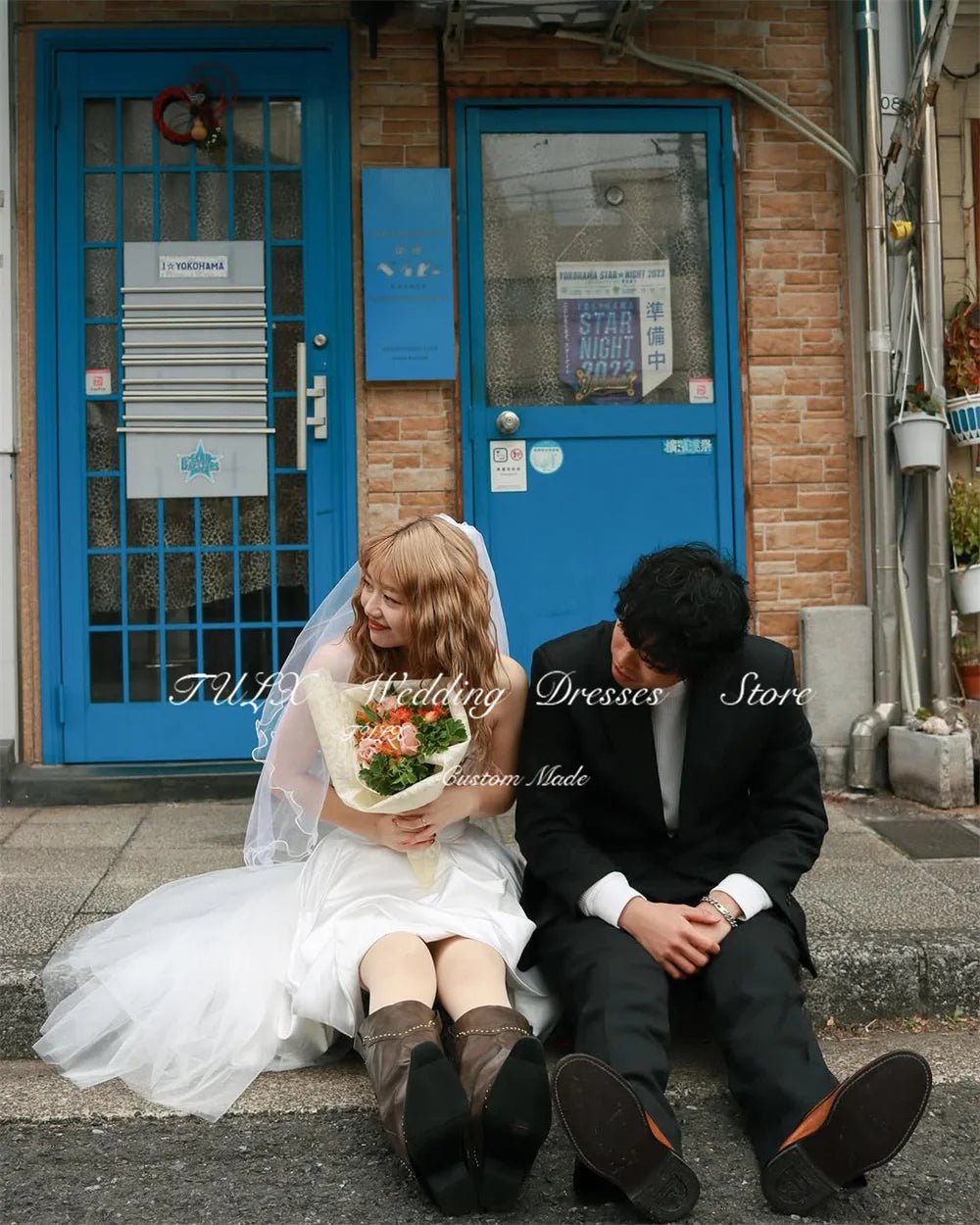 簡約短婚紗拍照禮服/露肩薄紗緞面韓國新娘禮服/迷你膝蓋以上緊身胸衣訂製 - WeddLin 輕婚紗