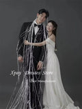 韓系單肩開衩緞面輕婚紗｜客製婚紗、自助婚紗外拍與小型婚禮推薦 - WeddLin 輕婚紗