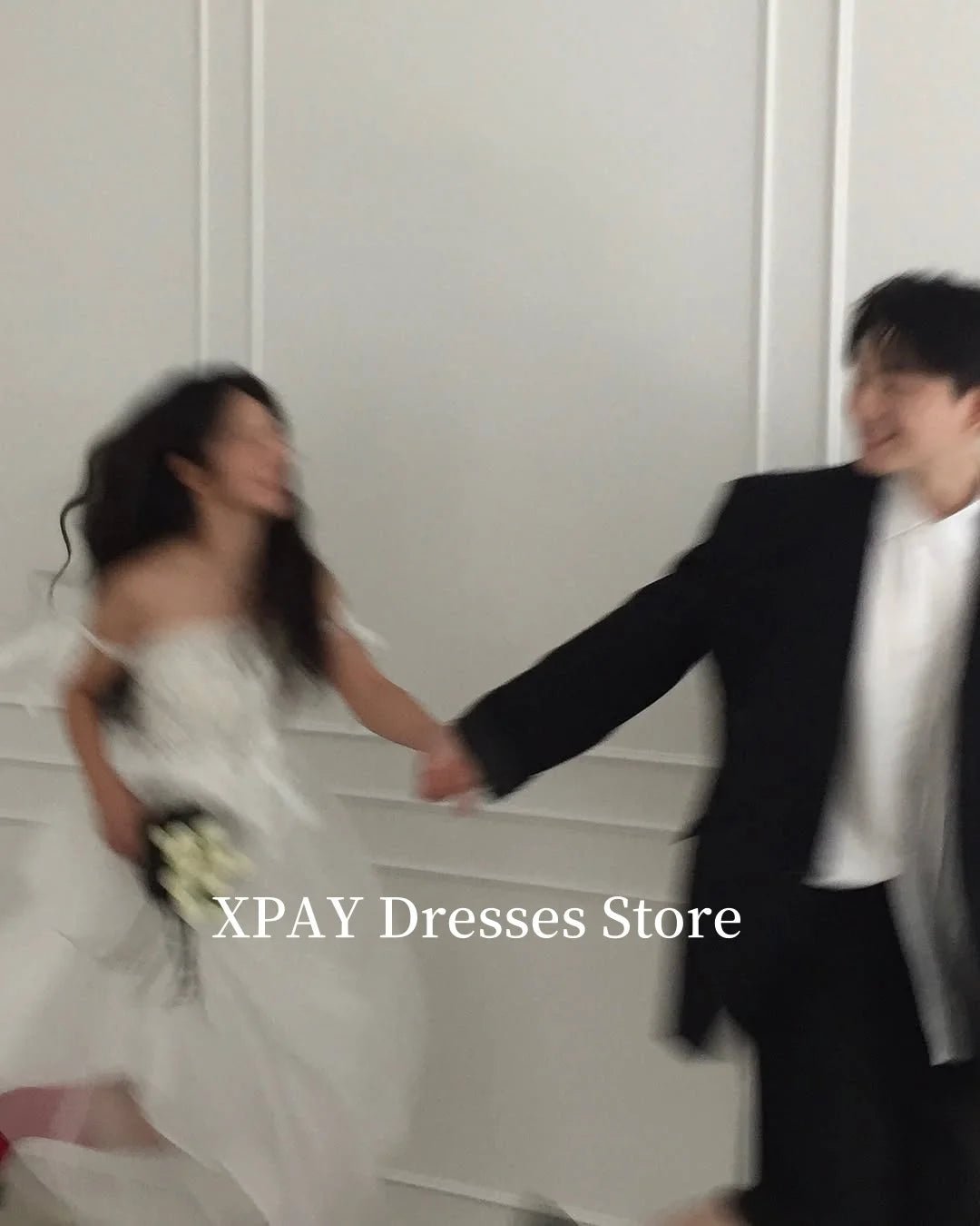 優雅柔軟薄紗婚紗/韓國拍攝/露肩褶皺及地新娘禮服/束腰後背/定制 - WeddLin 輕婚紗