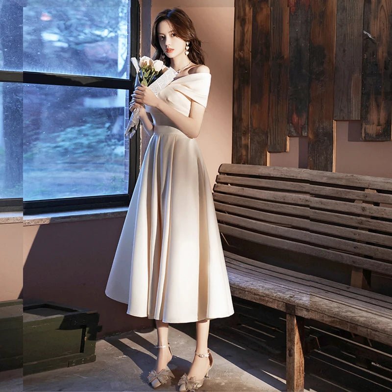 性感船領緞面長晚會禮服/夏季優雅主持人伴娘/婚禮派對禮服/簡約馬甲/尺寸可訂製 (現貨) - WeddLin 輕婚紗