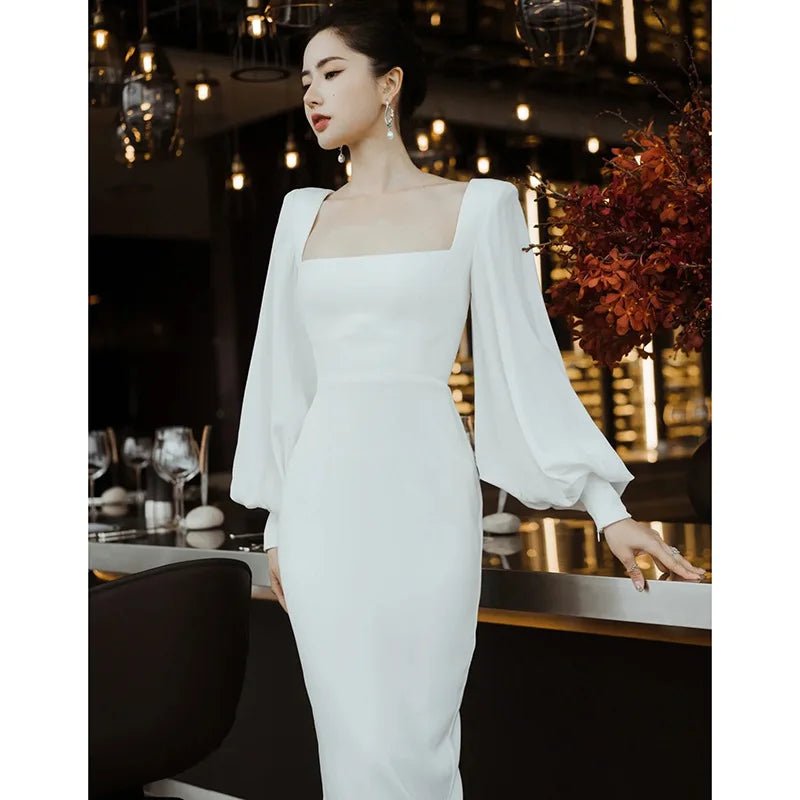 米白色圓領長袖修身婚紗｜中長版簡約新娘禮服 - WeddLin 輕婚紗