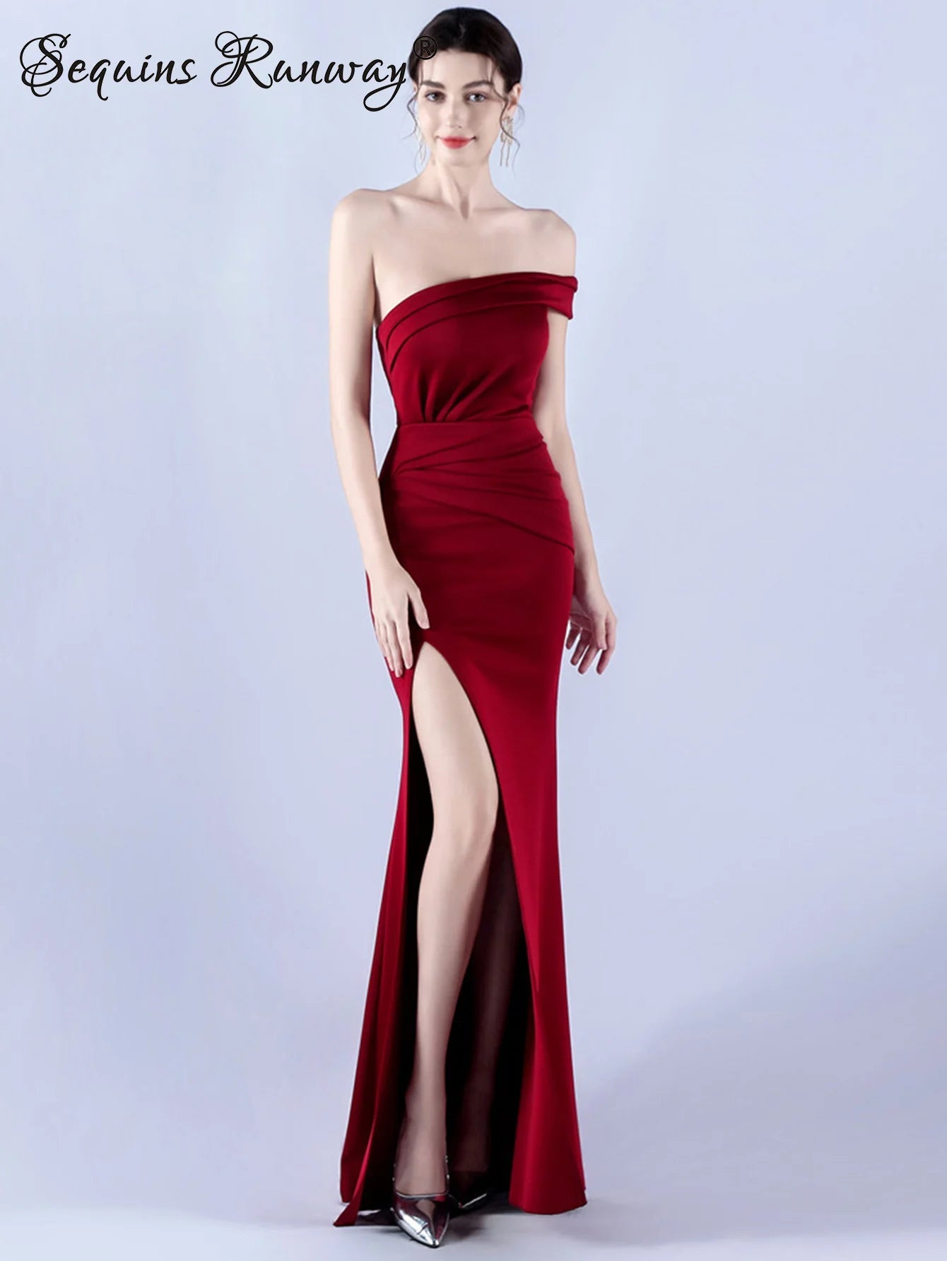 一字領露背貼身長洋裝｜黑白色露肩開衩禮服 - WeddLin 輕婚紗