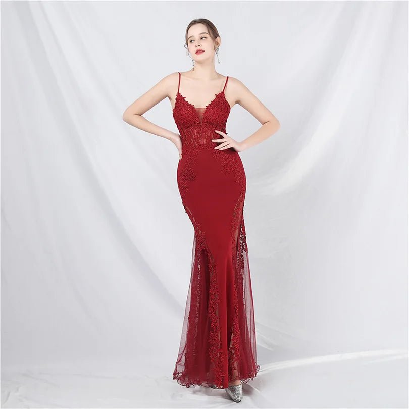 V 領細肩帶魚尾晚禮服｜Weddlin 蕾絲美背緞面宴會長禮服 - WeddLin 輕婚紗