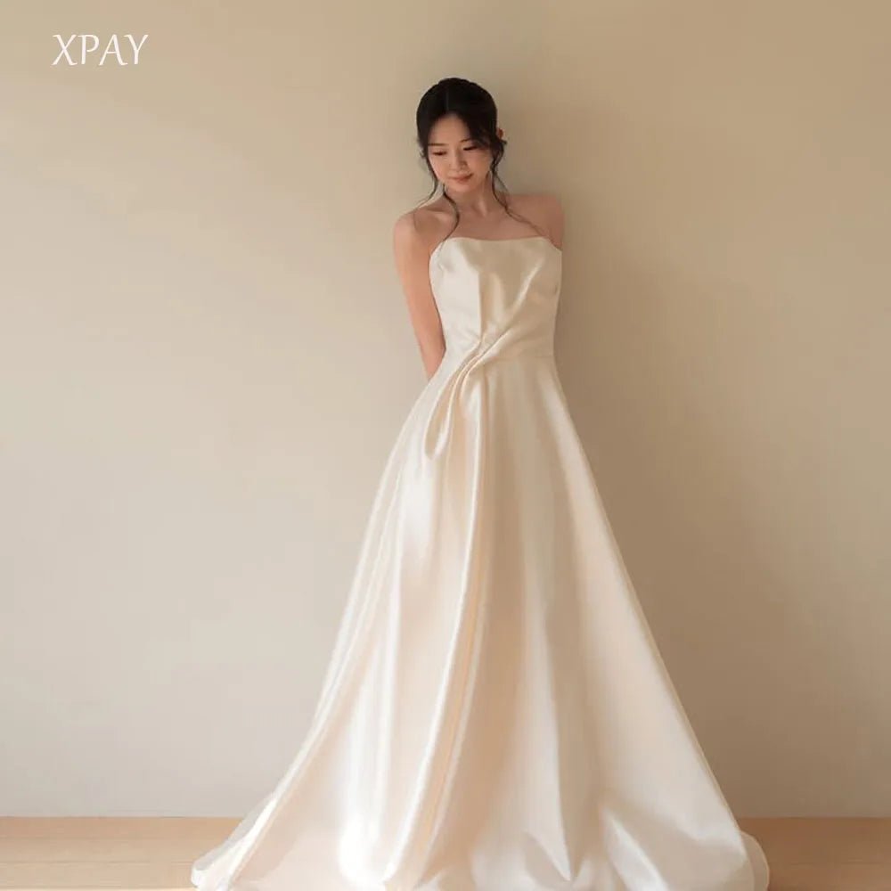 韓系極簡平口絲綢緞面輕婚紗｜weddlin 客製婚紗 - WeddLin 輕婚紗