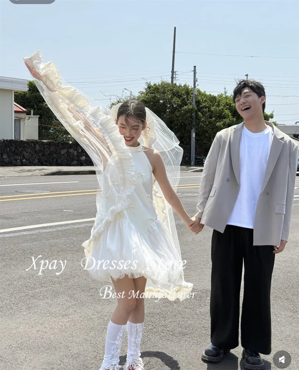 韓系簡約蝴蝶結掛脖短婚紗｜登記日與派對輕婚紗首選 可客製尺寸 weddlin - WeddLin 輕婚紗