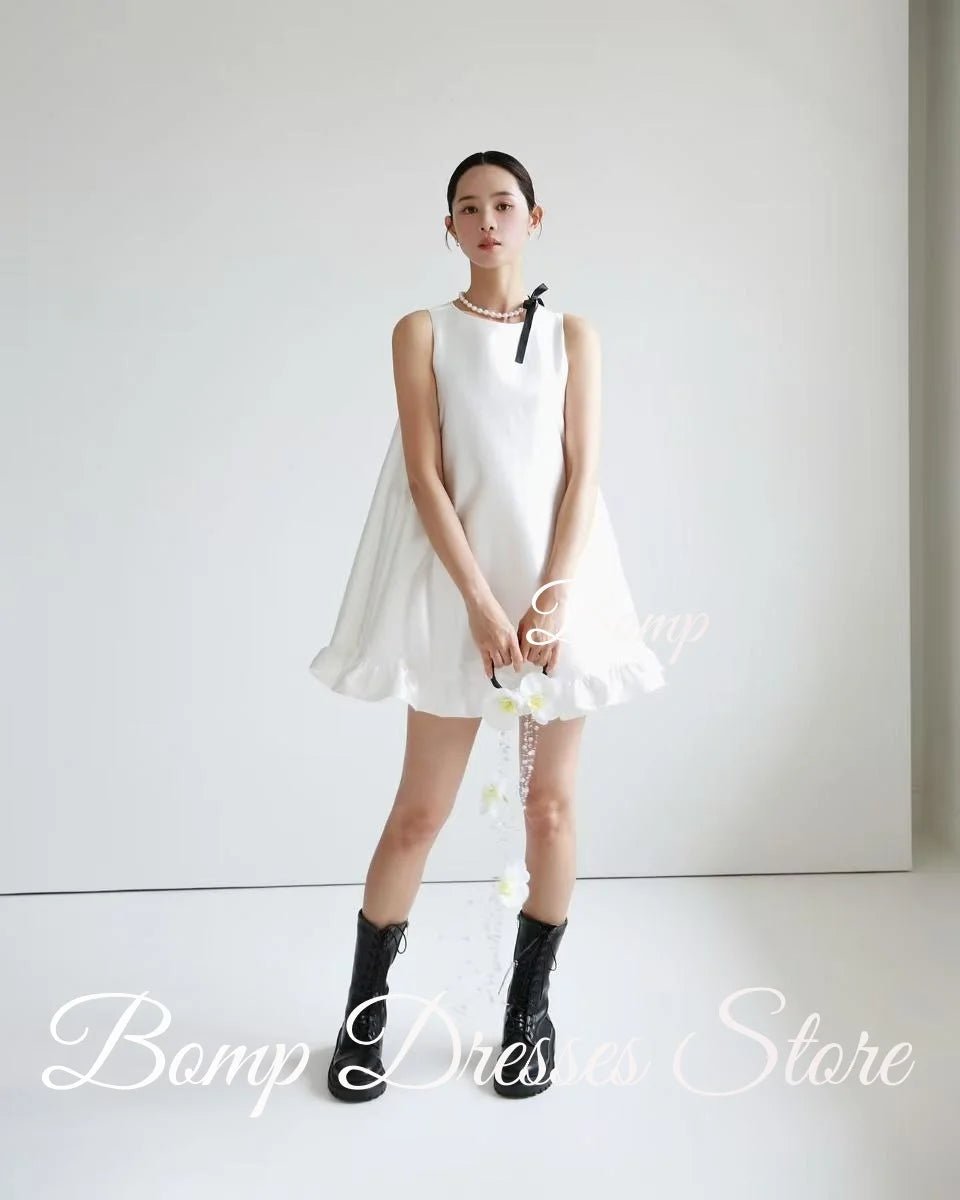 圓領象牙白絲緞輕婚紗｜海外婚禮與外拍首選｜WeddLin 客製婚紗 - WeddLin 輕婚紗