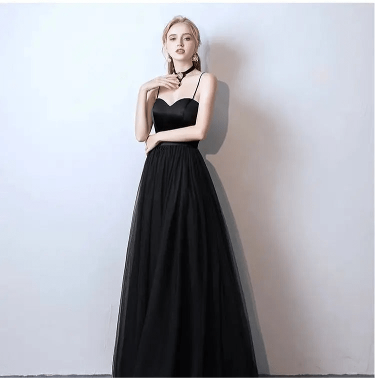 WeddLin 黑色吊帶無袖長洋裝｜簡約款舞會禮服 - WeddLin 輕婚紗