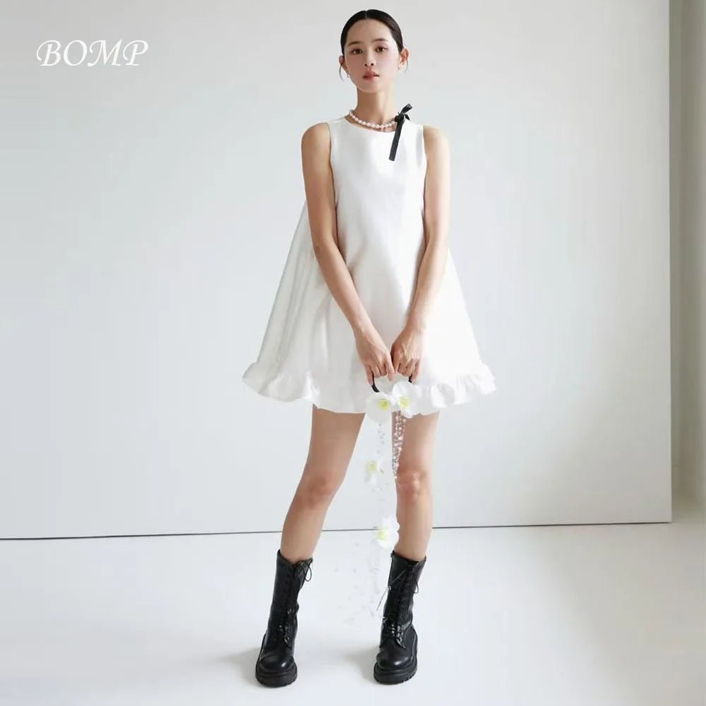 圓領象牙白絲緞輕婚紗｜海外婚禮與外拍首選｜WeddLin 客製婚紗 - WeddLin 輕婚紗