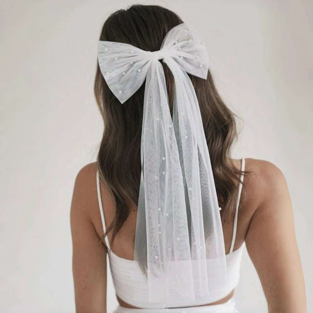 迷你珍珠新娘頭紗｜蝴蝶結串珠款 含梳子 | WeddLin - WeddLin 輕婚紗