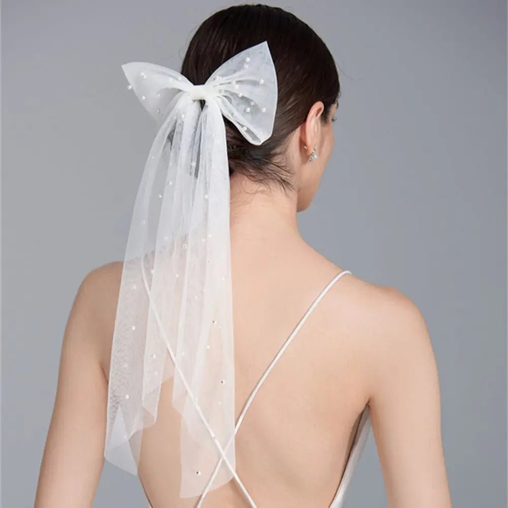 迷你珍珠新娘頭紗｜蝴蝶結串珠款 含梳子 | WeddLin - WeddLin 輕婚紗