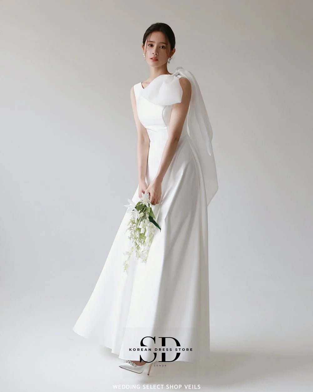 韓系美背馬甲輕婚紗｜Weddlin 客製簡約緞面 A - Line 宴客禮服 - WeddLin 輕婚紗