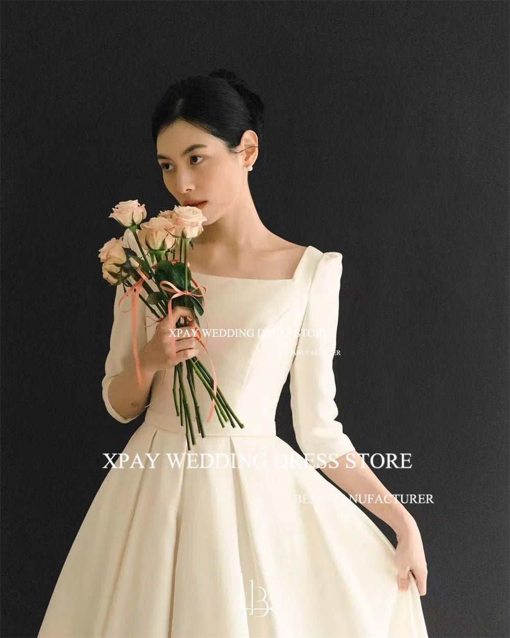 WeddLin 緞面方領五分袖輕婚紗｜韓系極簡 A - Line 剪裁．客製尺寸、拍照婚紗推薦 - WeddLin 輕婚紗