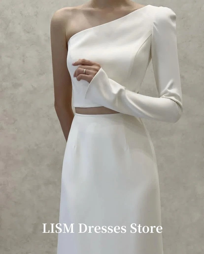 WeddLin 斜肩長袖緞面輕婚紗｜兩件式韓系 A - Line 剪裁．客製尺寸、海外/拍照婚紗 - WeddLin 輕婚紗